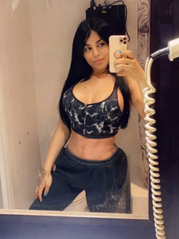 Escort in Aya Napa - Linda