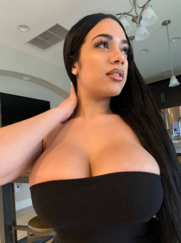 Rosy - Escort in Cyprus - hair color Brown